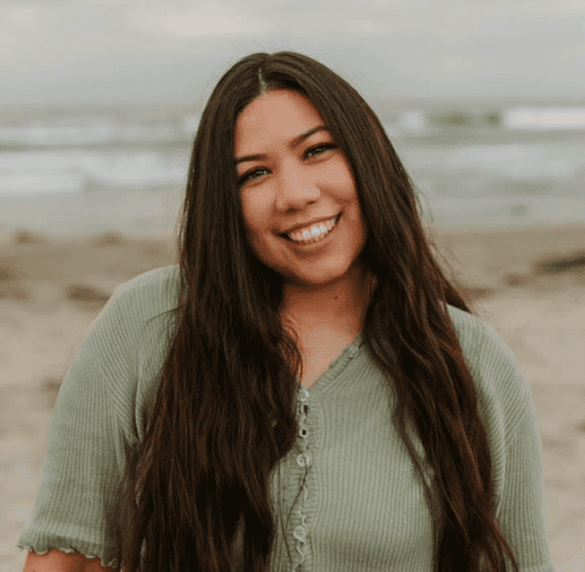 Nadira Reyes, ACMHC, Fluida en español