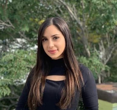 Leada Taghipour, Therapist in Bothell, Washington