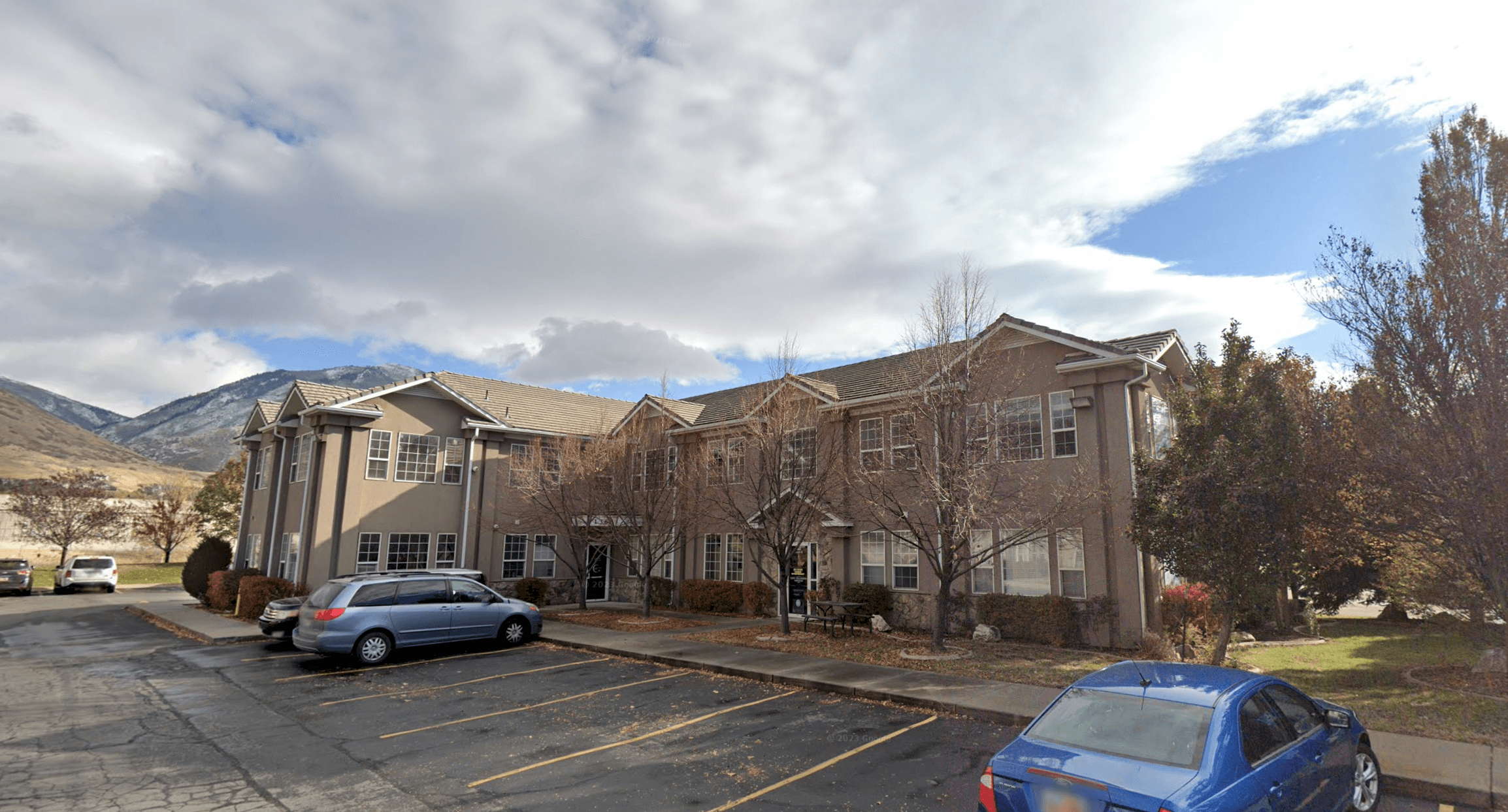 Farmington therapy and counseling office building